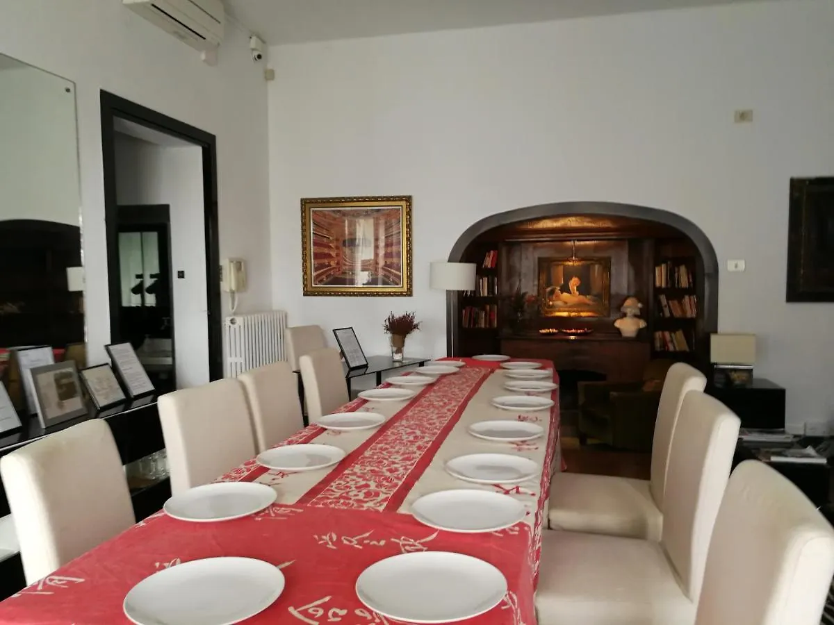 Holiday home Casa Vilaro Park Guell Barcelona Spain