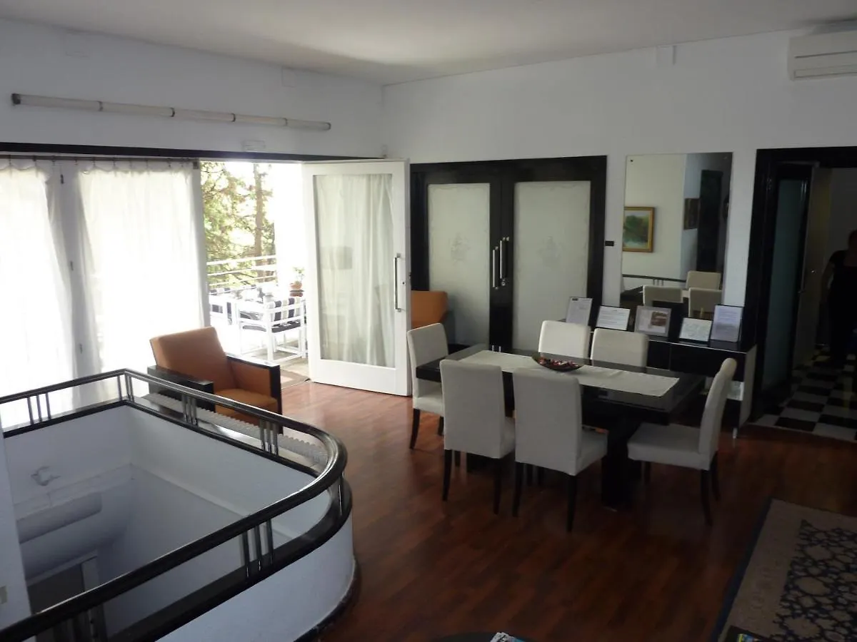 Holiday home Casa Vilaro Park Guell Barcelona Spain